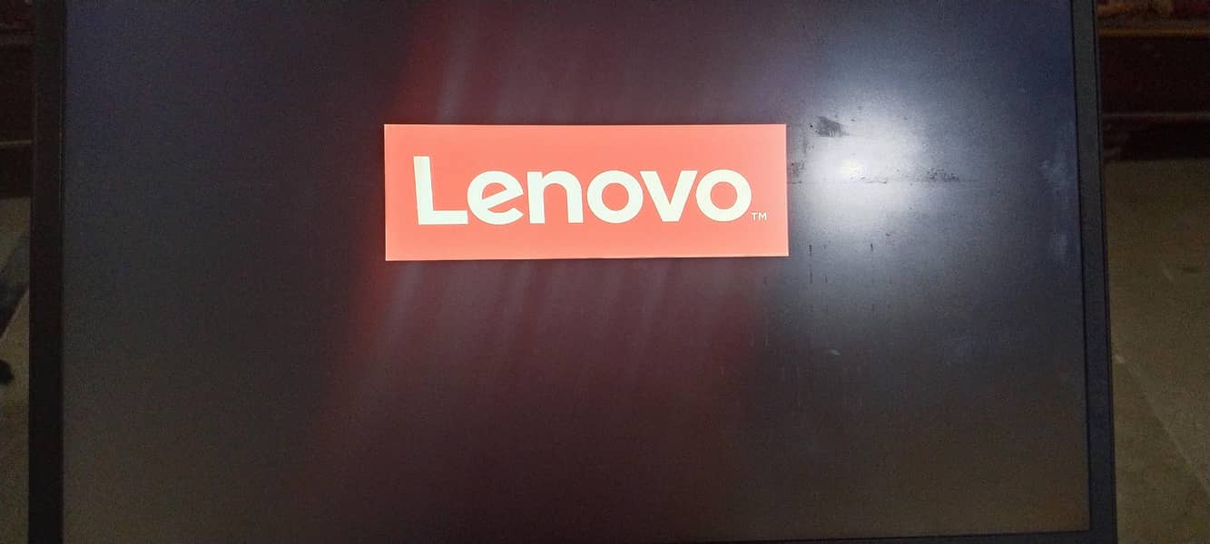 laptop

                                                            alt=