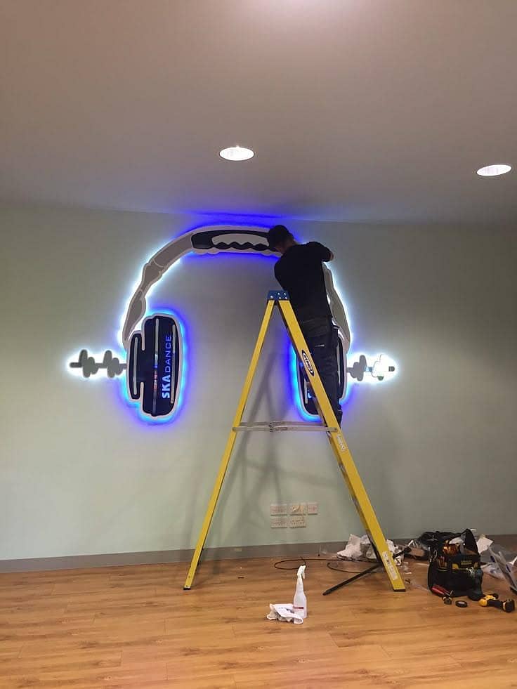 3D Led Sign Boards, Neon Signs, Acrylic Signs, Front Elevation,Facade

                                                            alt=