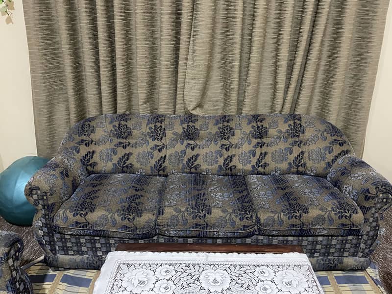 5 seater sofa set for sale

                                                            alt=