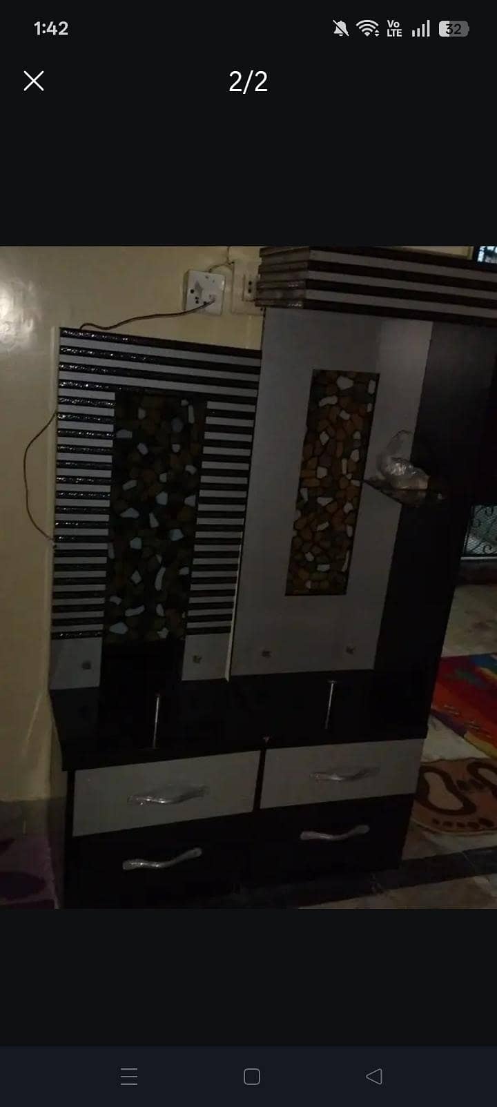 side table

                                                            alt=