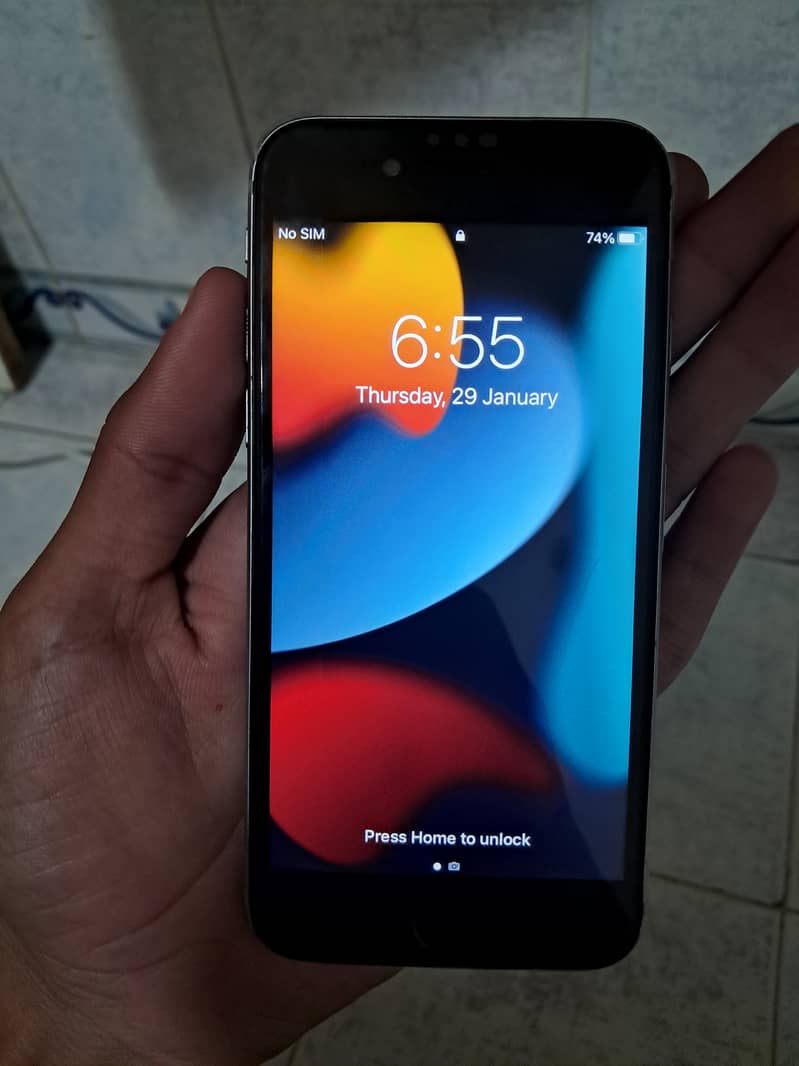 Apple iPhone 6S

                                                            alt=