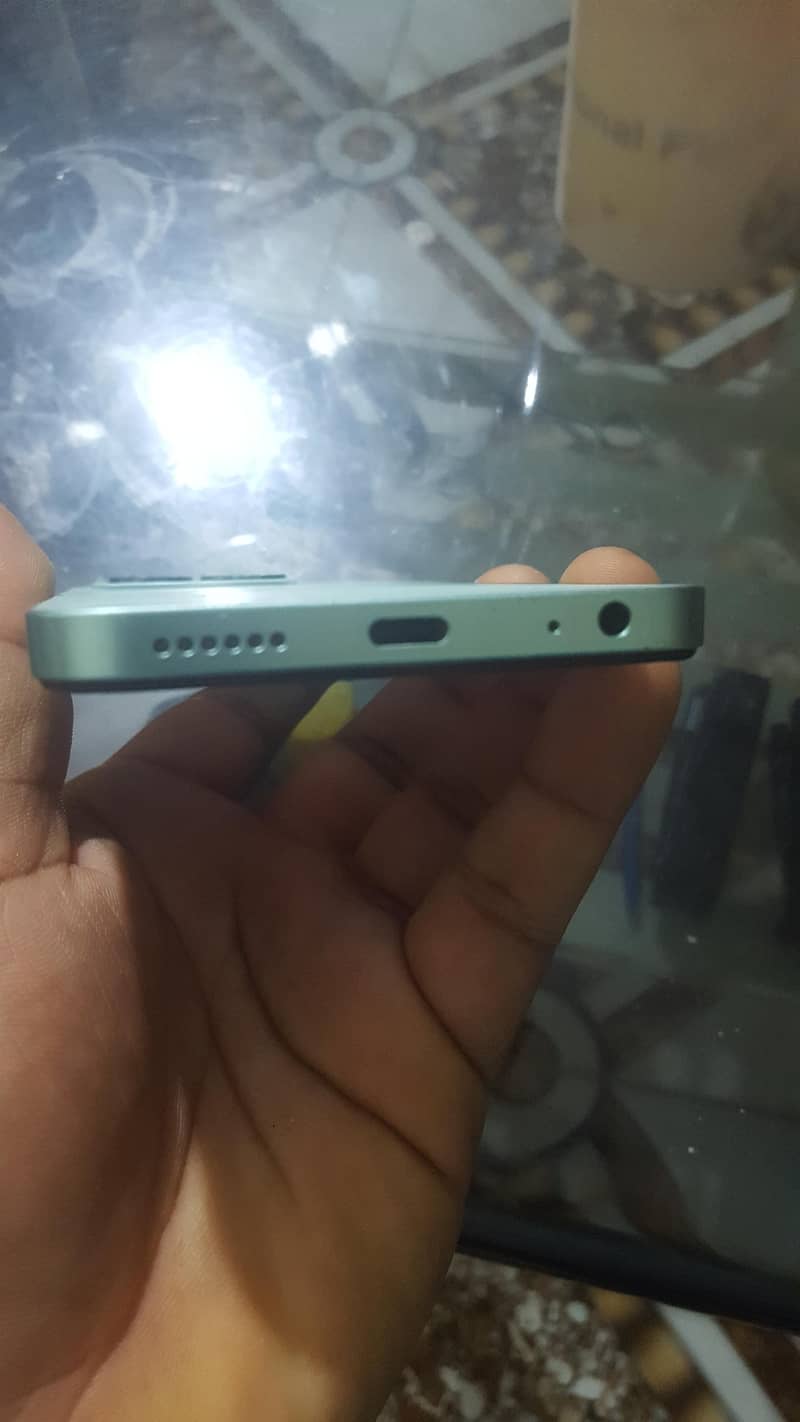 Tecno spark go 1

                                                            alt=