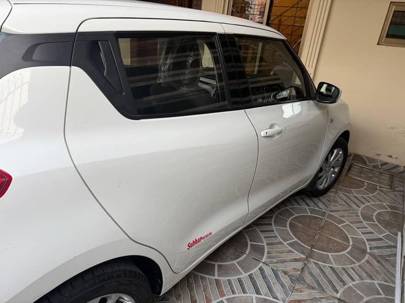 SUZUKI SWIFT  GL  CVT  2022

                                                            alt=