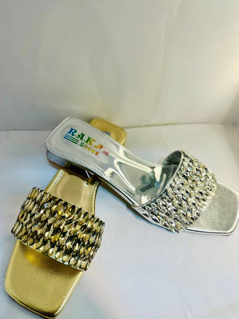 Ladies Branded Slippers – All Sizes Available | Trendy Designs | Whol

                                                            alt=