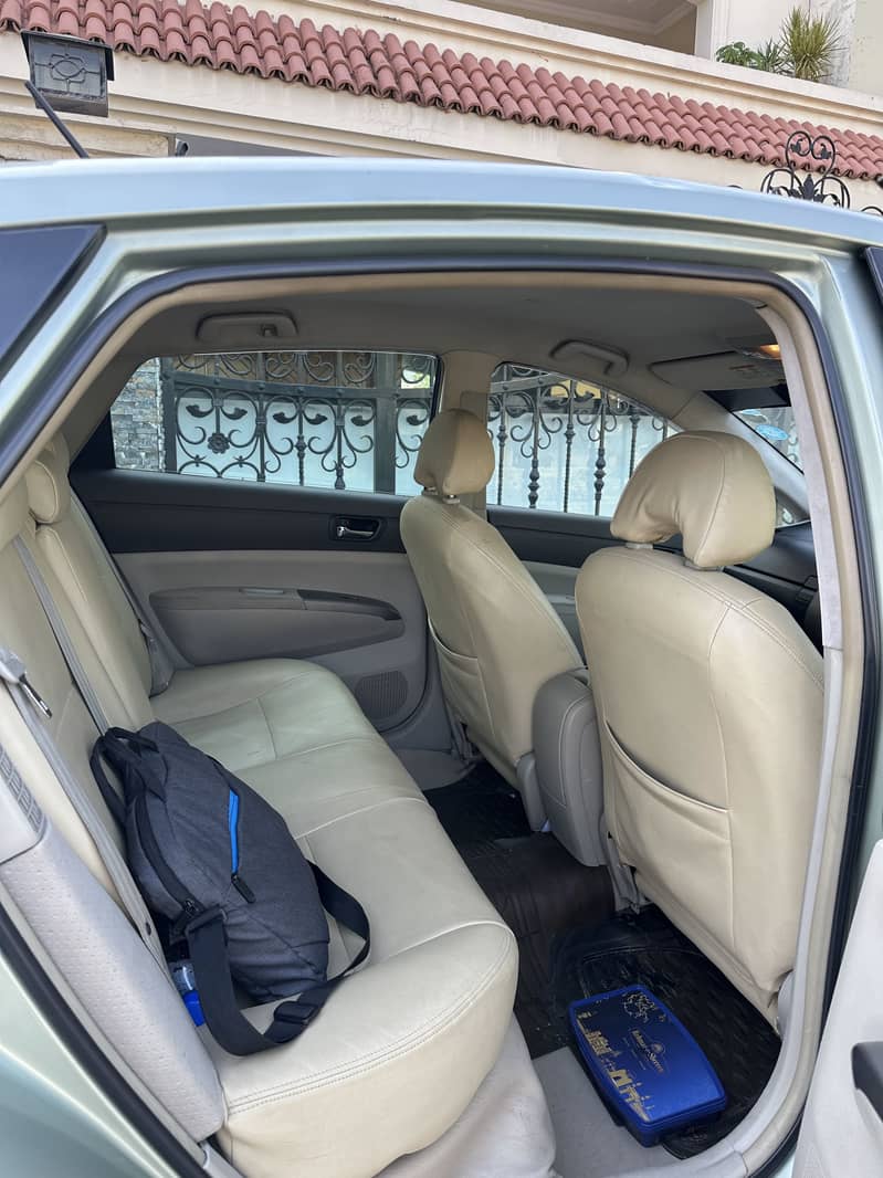 Toyota Prius S 1.5 2007 model

                                                            alt=