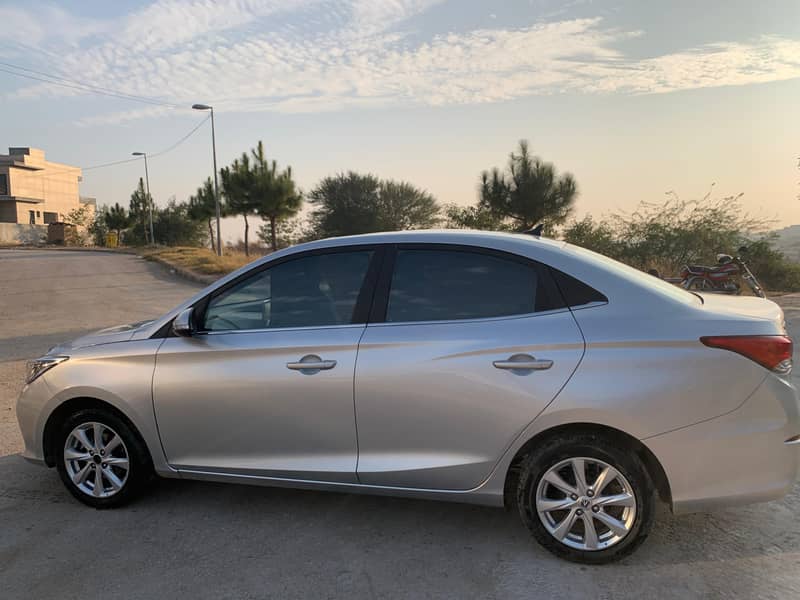 Changan Alsvin Lumier 1.5L DCT 2025

                                                            alt=