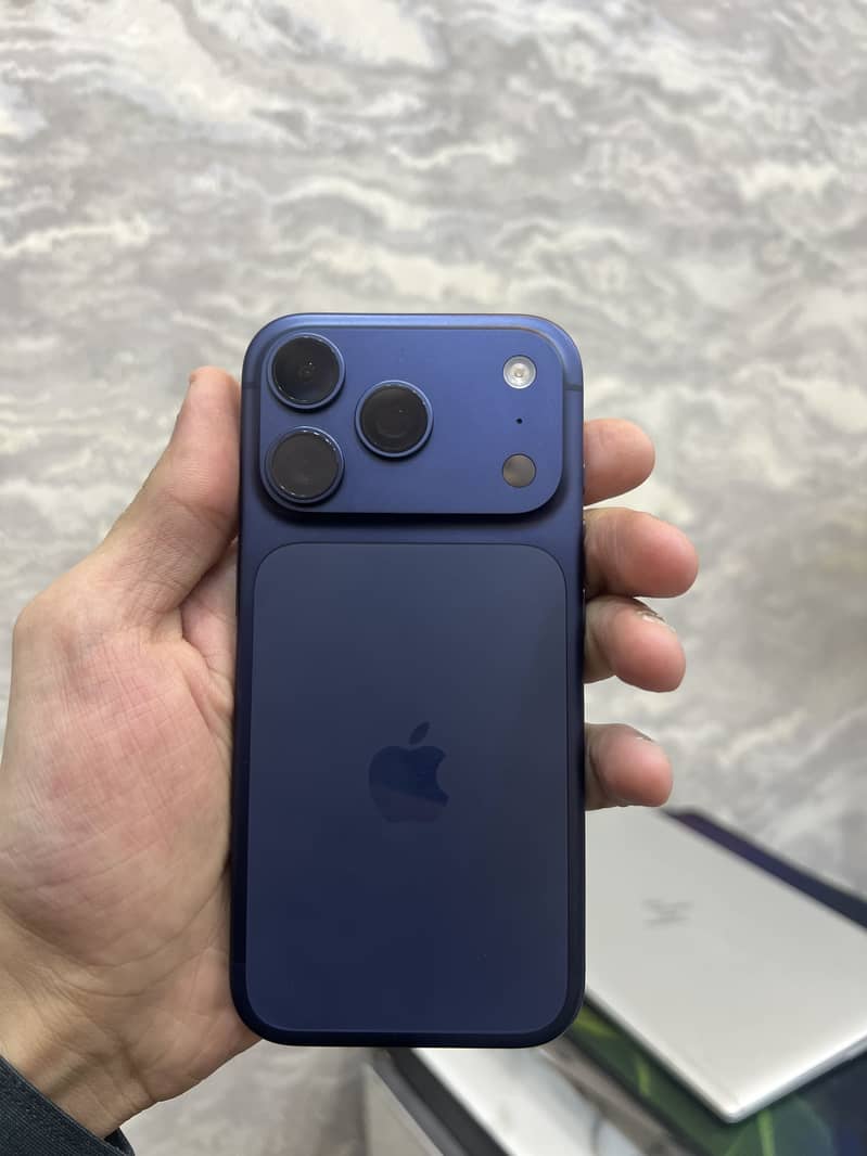 Iphone 17 pro jv 256 gb blue

                                                            alt=