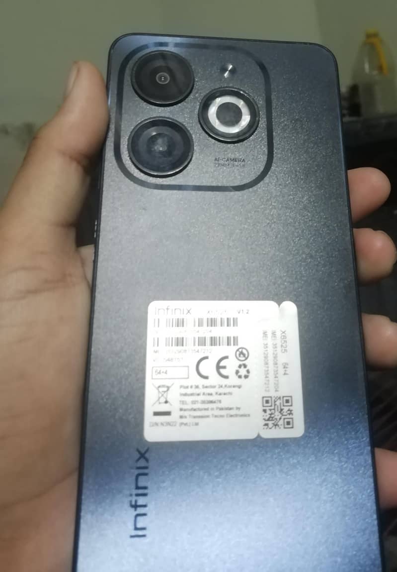infinix smart 8

                                                            alt=