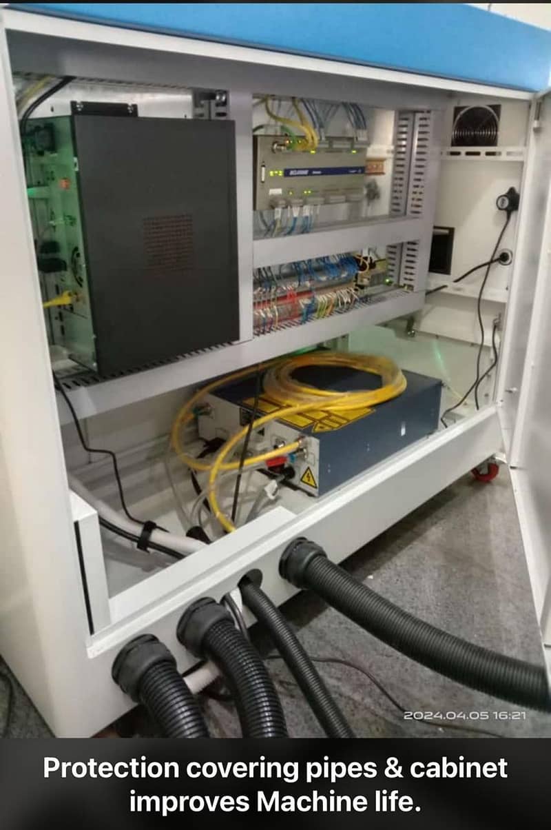 Fiber Laser Cutting machine/Industrial Fiber Laser Cutter machine/

                                                            alt=