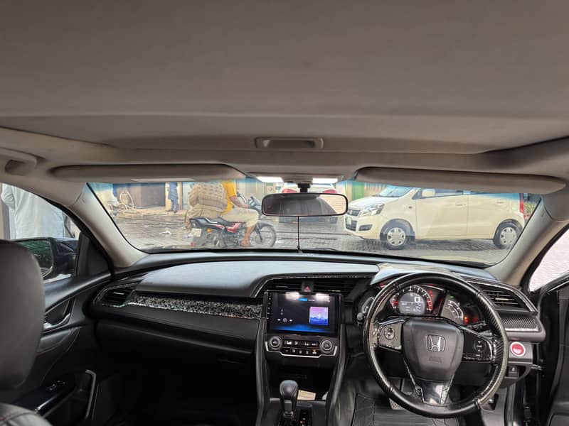 Honda Civic X UG 2018

                                                            alt=