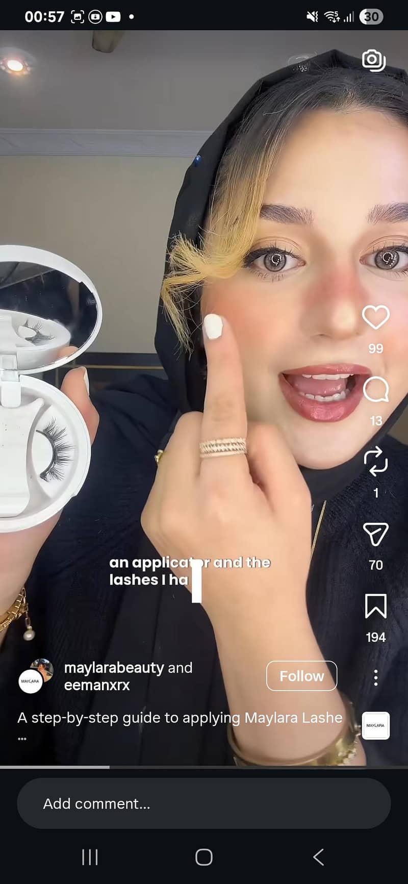 branded lashes

                                                            alt=