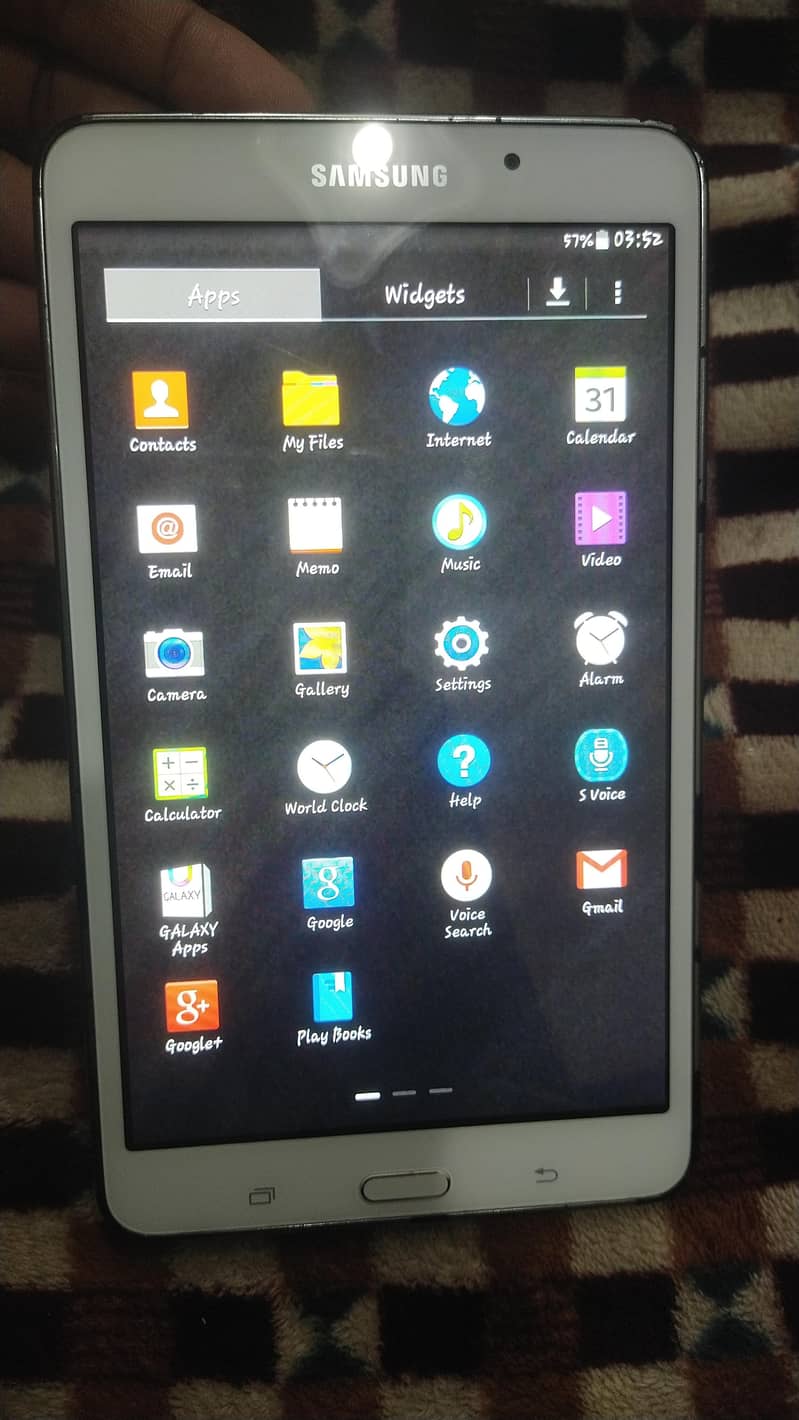 Samsung tab

                                                            alt=