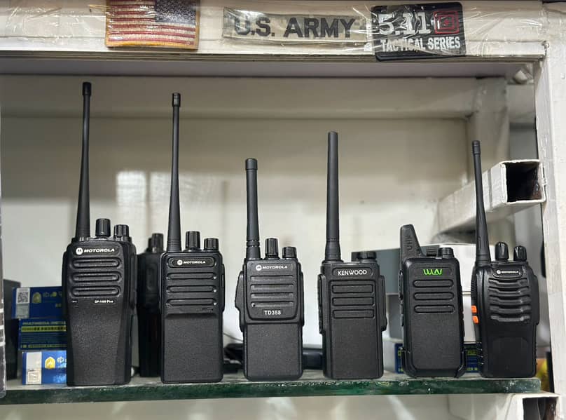 Walkie talkie / wireless set / Motorola / icom / kenwood  intercom

                                                            alt=