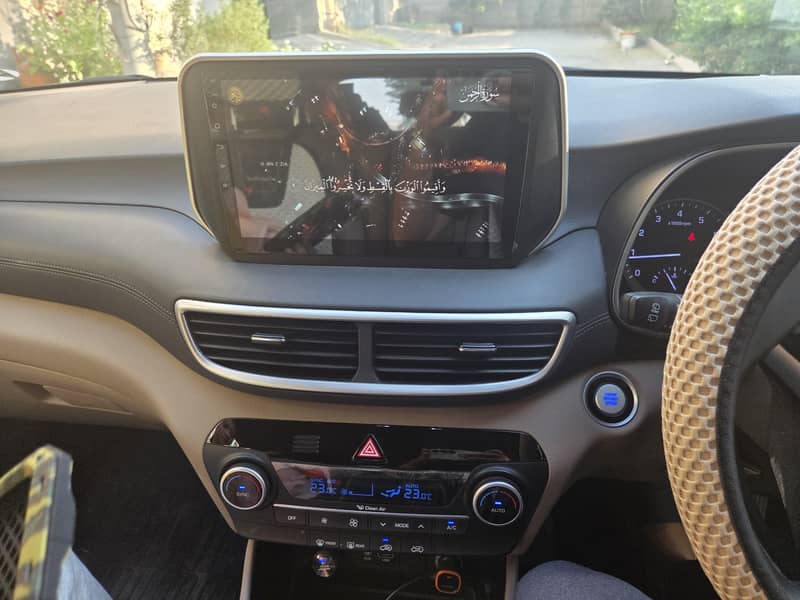 Hyundai Tucson 2024 [All wheel drive]  {0328022756} {+82 10-2866-7567}

                                                            alt=