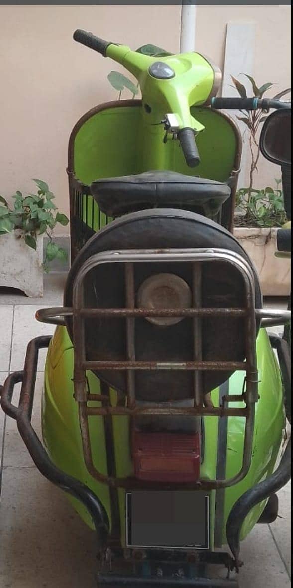 vespa for sale

                                                            alt=