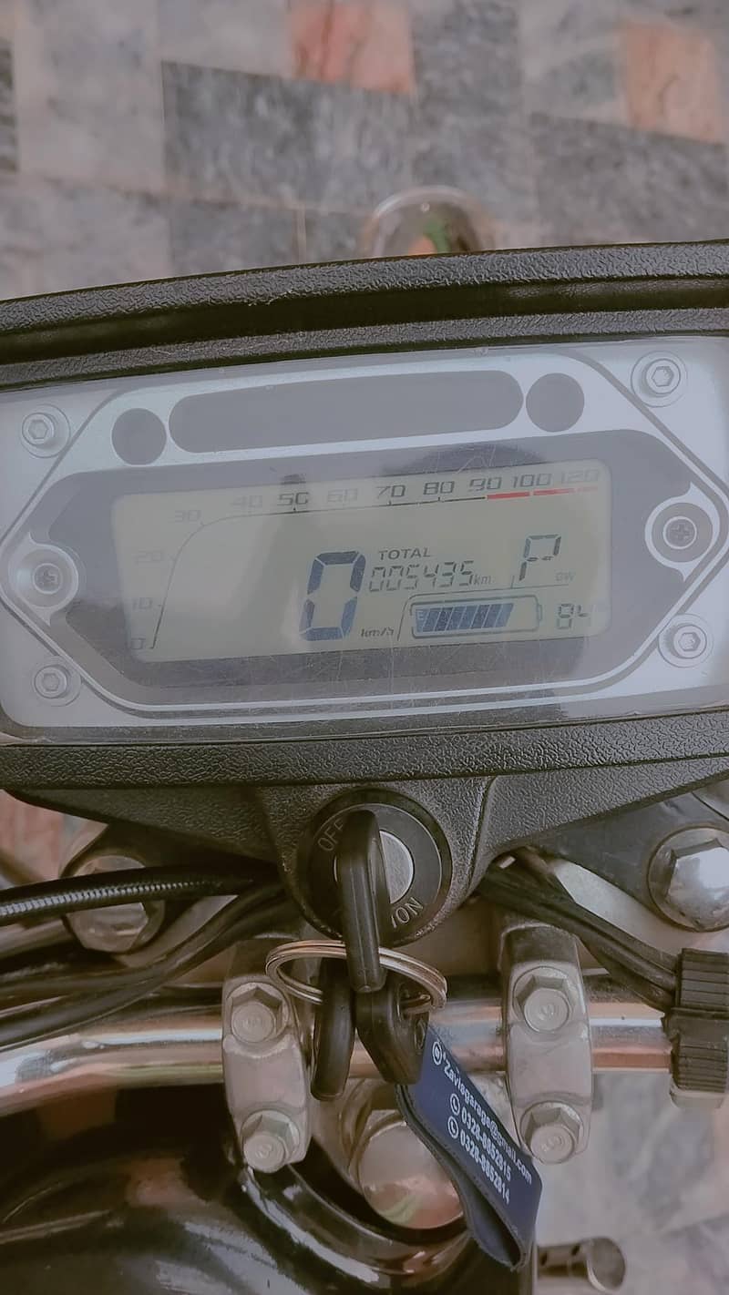 united bullet 2000w

                                                            alt=