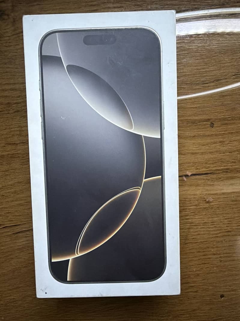 Apple iPhone 16 Pro Max – 256GB – Titanium – Like New

                                                            alt=