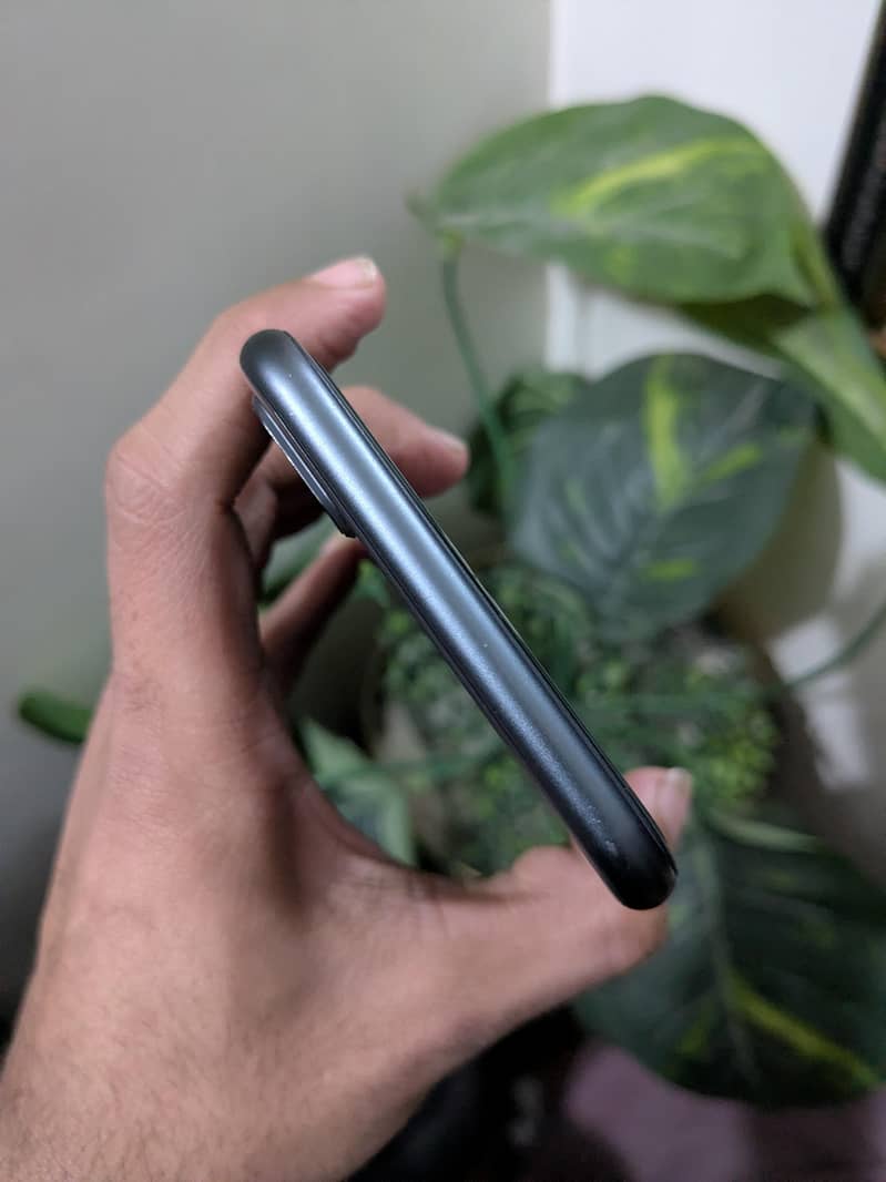 iPhone 8plus 256gb

                                                            alt=