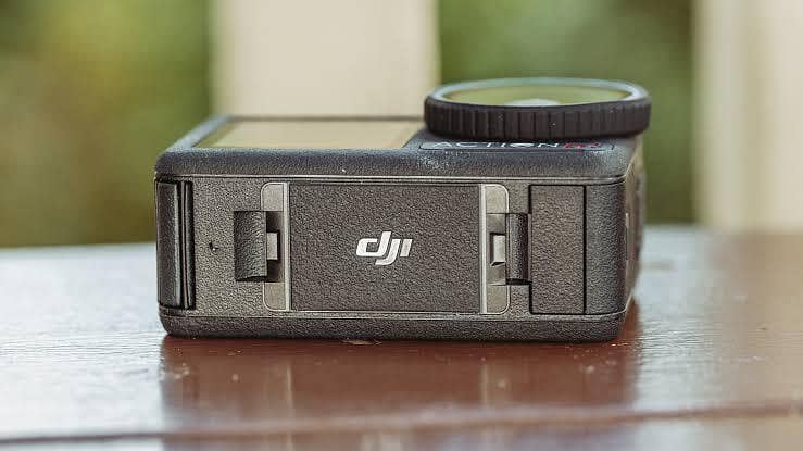 dji action pro adventure combo

                                                            alt=