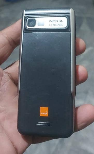 nokia 3230 old vintage phone

                                                            alt=