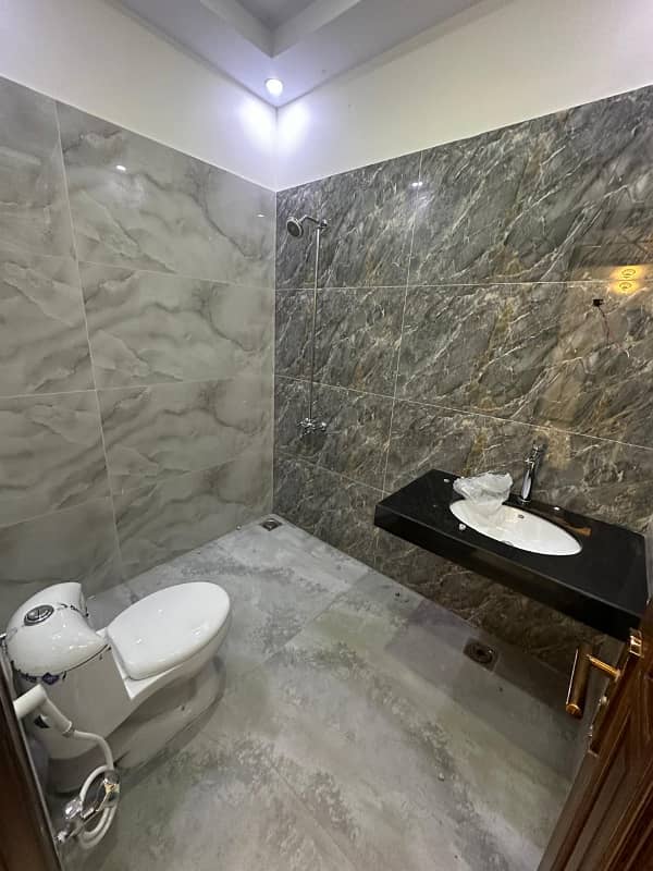 Brand New House Available For Sale

                                                            alt=