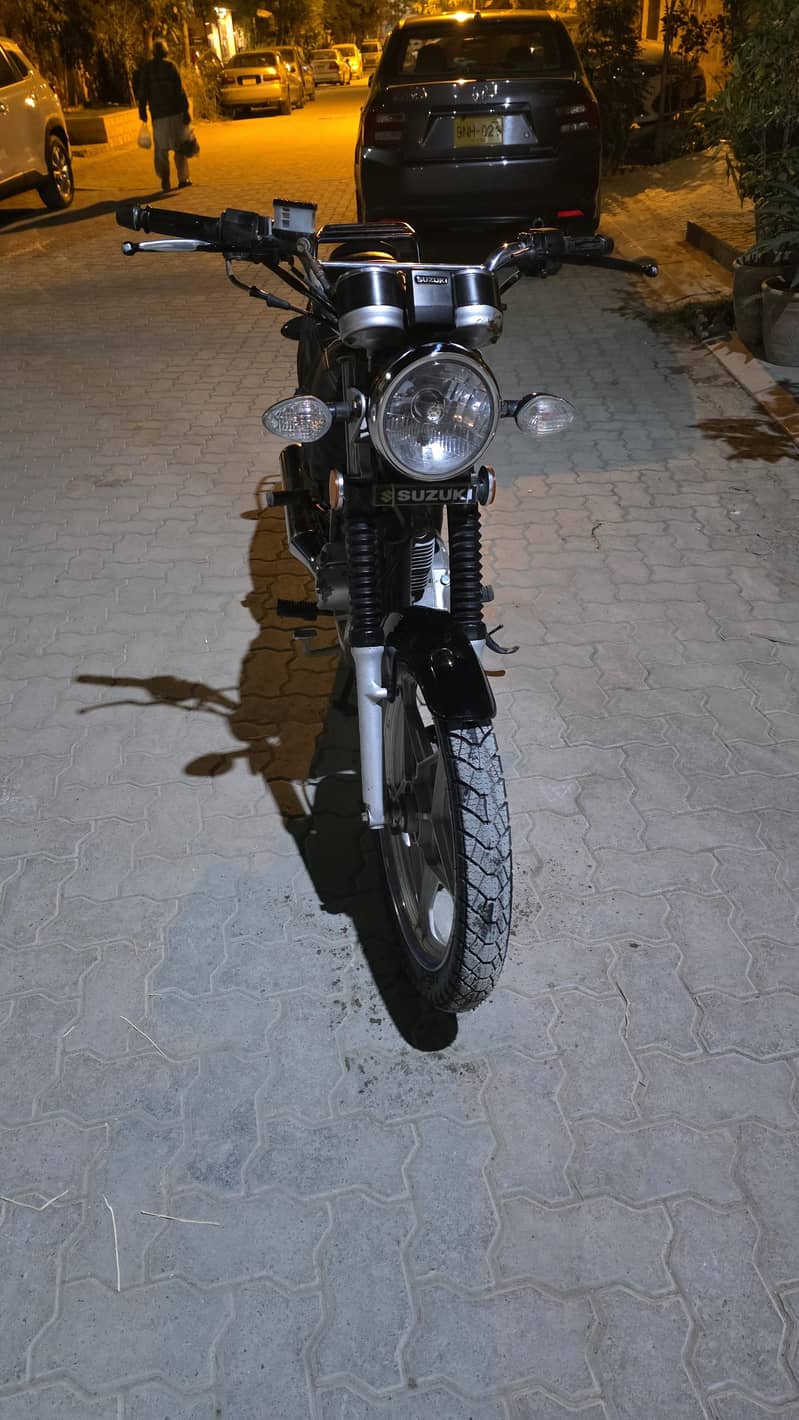 Suzuki Gs 150 Se 2022

                                                            alt=