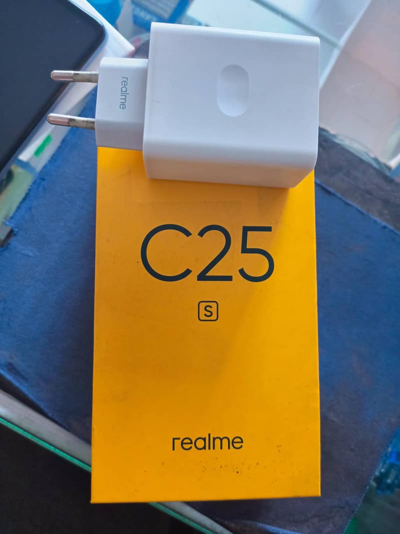 Realme C25 4- 64Gb 50Mp camera

                                                            alt=