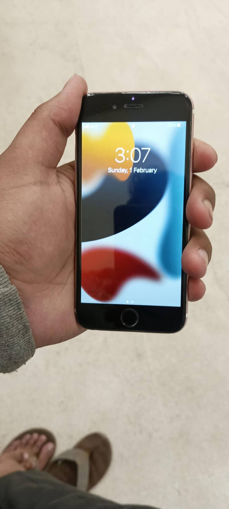 iphone 6s 32gb 10/8 condition

                                                            alt=