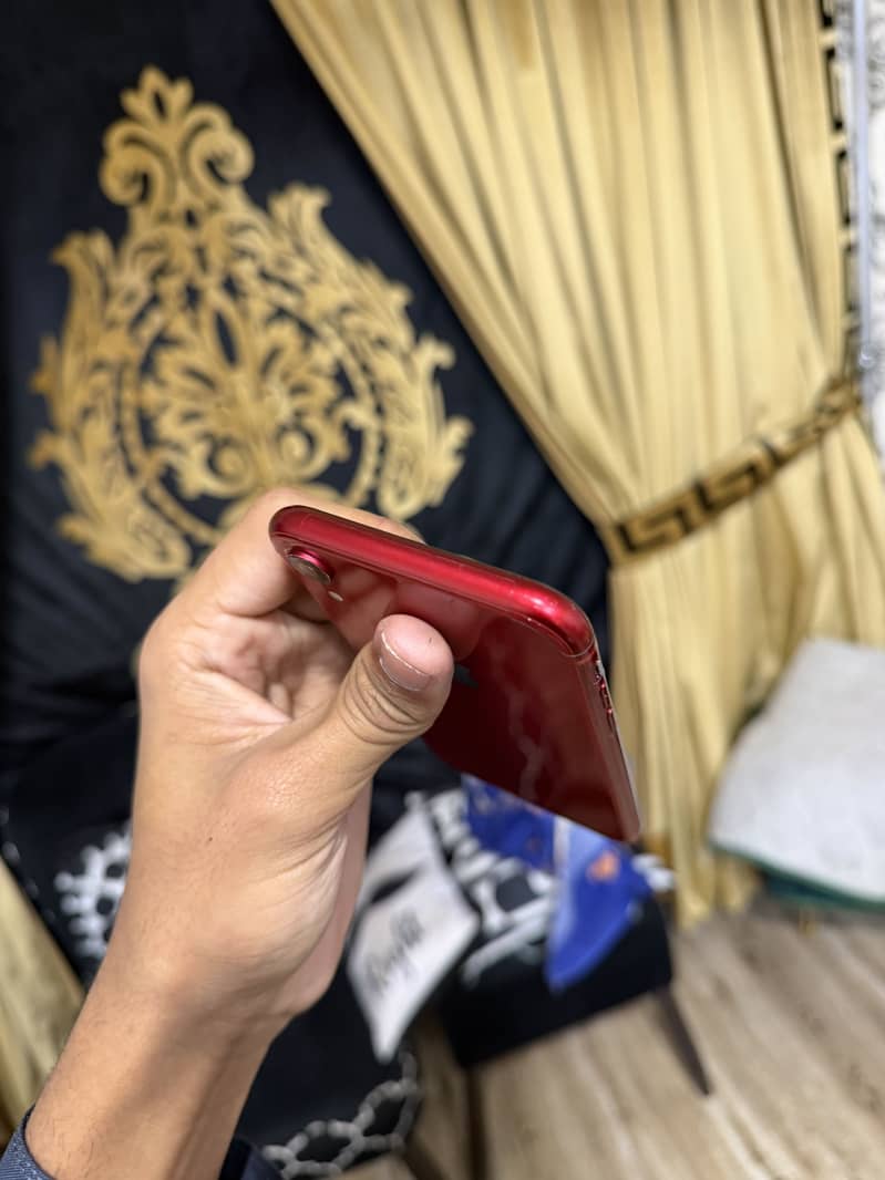 Iphone xr non pta fu with box 128 gb 90 health

                                                            alt=