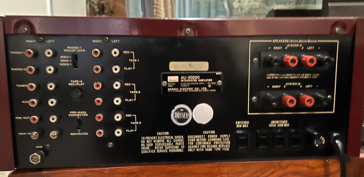 SANSUI AU 20000 Integrated Stereo Amplifier 2 X 170 WRMA Vintage 1975

                                                            alt=