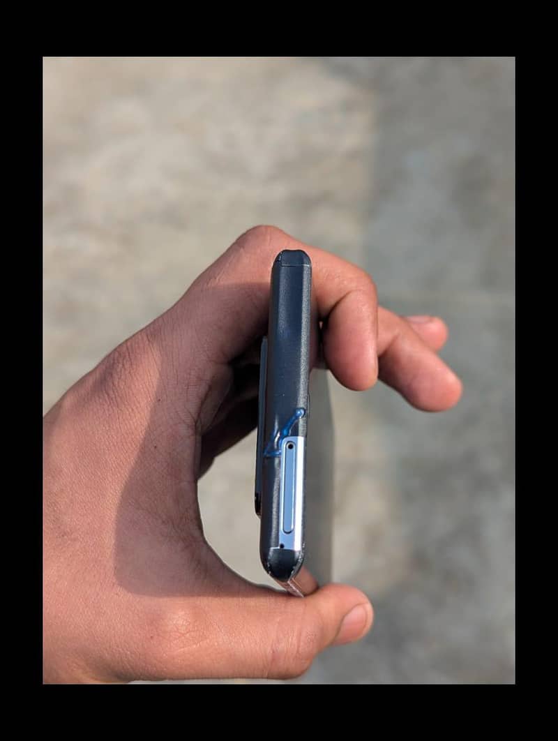 Aquos R6 non pta

                                                            alt=