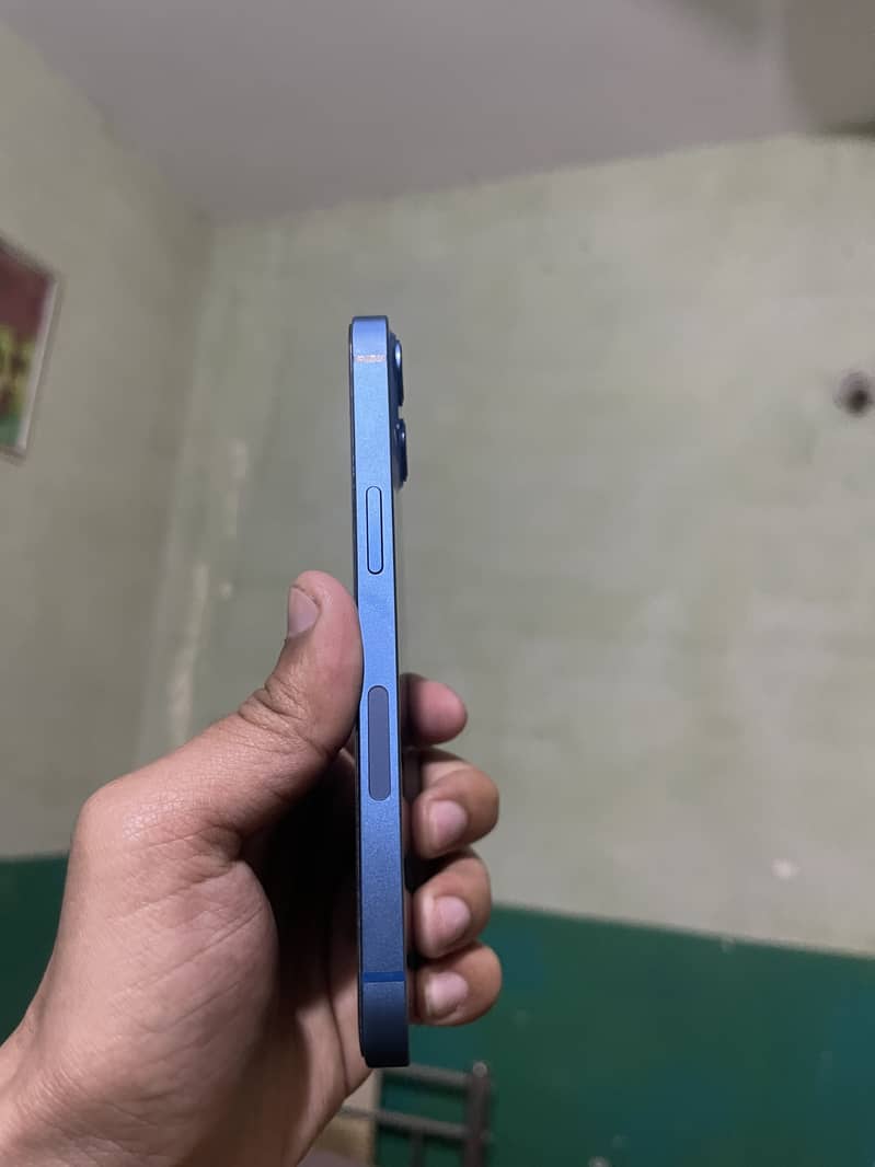 Iphone 13 pta 128 gb || pta approved

                                                            alt=