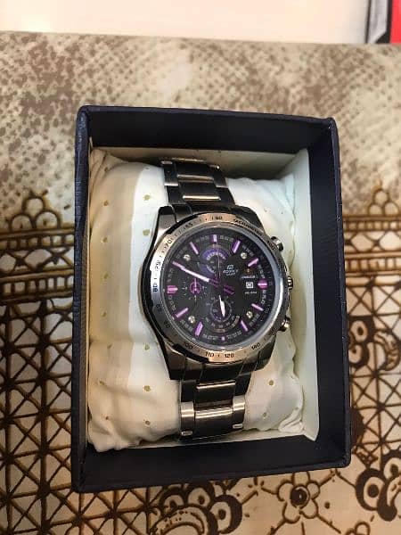 wrist watch casio edifice watch

                                                            alt=
