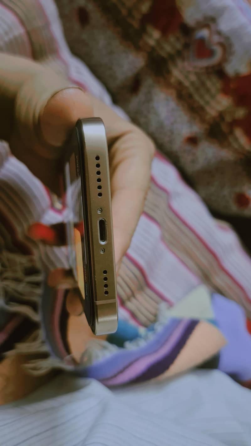 13 pro converd xr

                                                            alt=