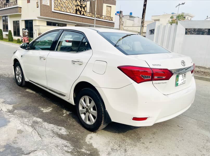 Toyota Altis 1.8 CVT Cruise Control Total Original

                                                            alt=