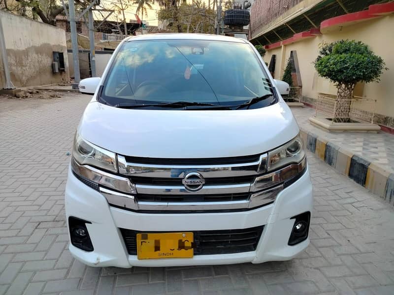 2015 Nissan days highway star

                                                            alt=