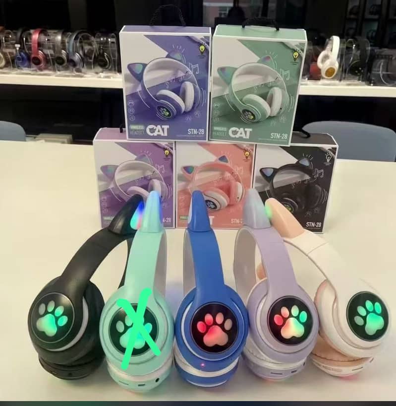 Headphones

                                                            alt=