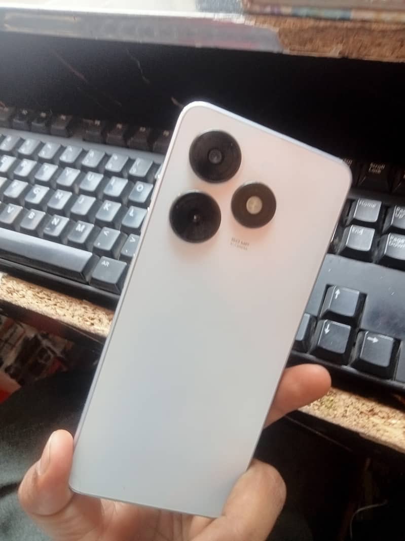 Tecno Spark 20C

                                                            alt=