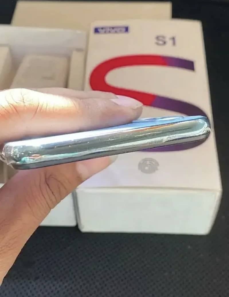 Vivo s1 8gb 256gb dual SIM pta approve

                                                            alt=