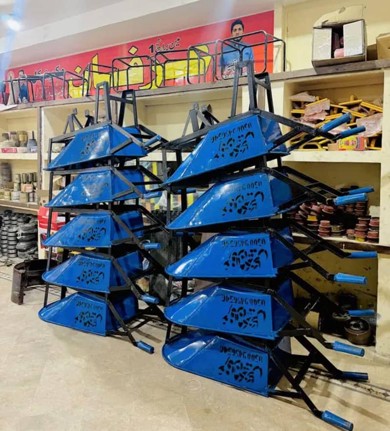 wheel barrow , hath rehrii , concrete radi , concrete trolley

                                                            alt=