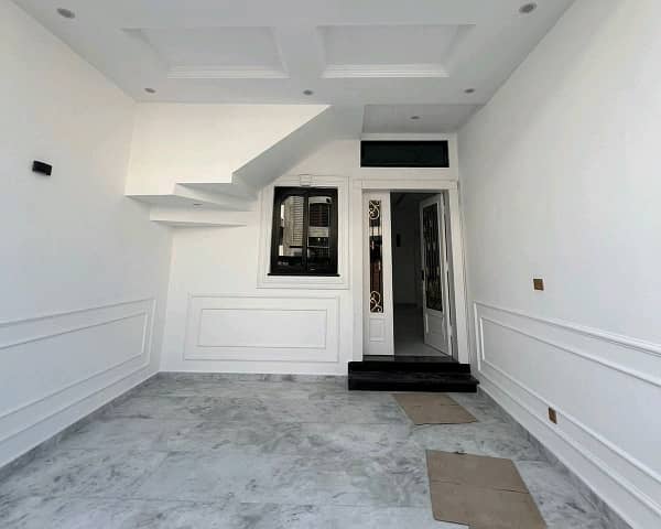 1800 Square Feet House In B-17 Of Islamabad Is Available For sale

                                                            alt=