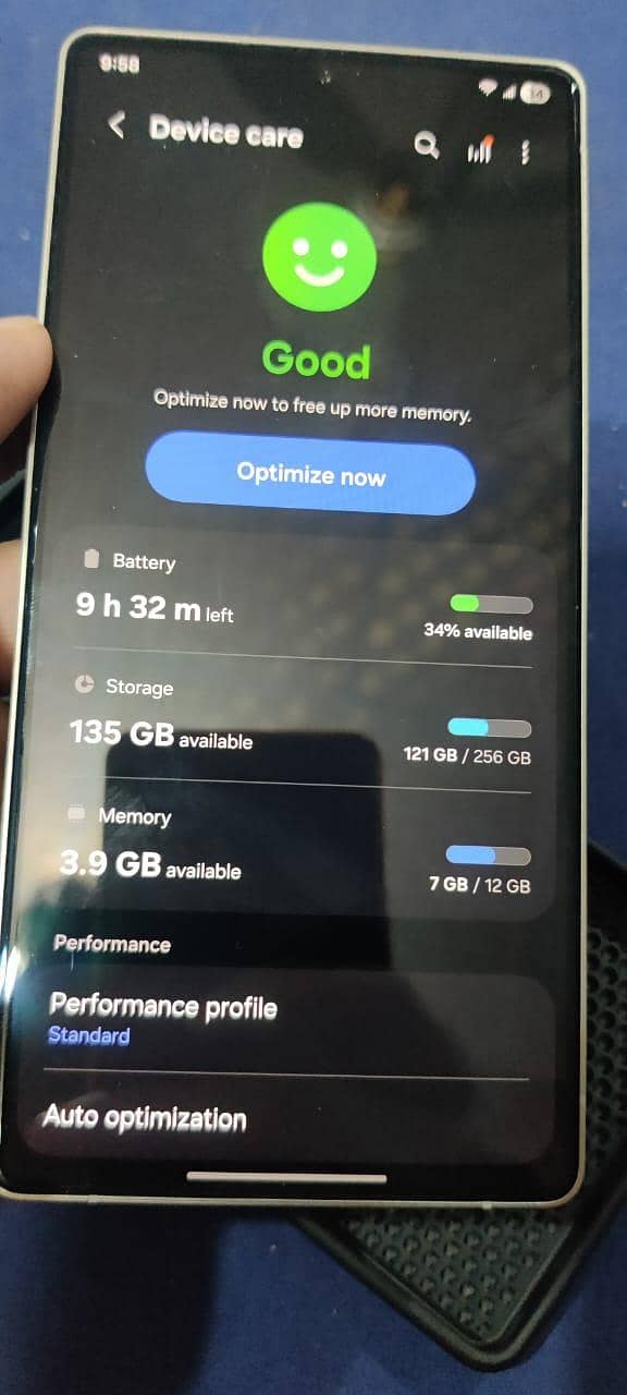 Samsung S25 Ultra 12gb ram 256gb storage

                                                            alt=