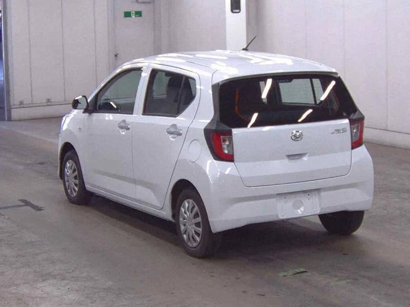 Daihatsu Mira LSA3 Model 2022 Grade 4.5 fresh clear 2026

                                                            alt=