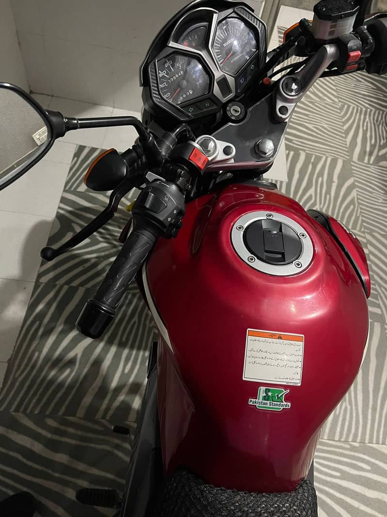 Suzuki GSX 125 – 2024 | Like Brand New | Call - 03228400088

                                                            alt=