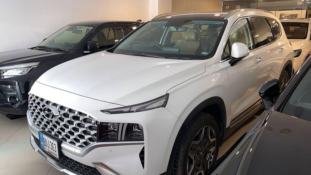 Hyundai Santa Fe 2024

                                                            alt=