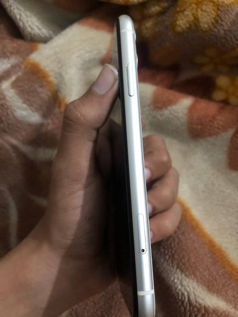 Iphone 11 Dual physical sim pta approved

                                                            alt=