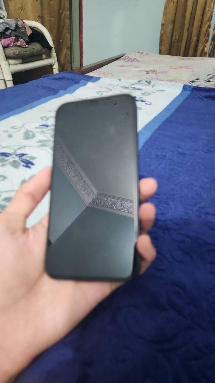 iPhone 12  water pack /64gb/ 10/10

                                                            alt=