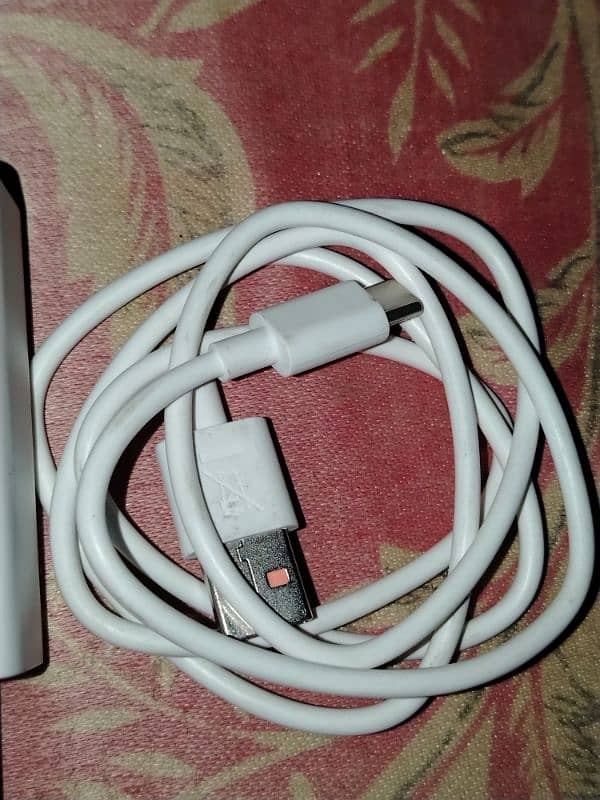 Spark 30 Pro Tecn 33Wo original Charger

                                                            alt=