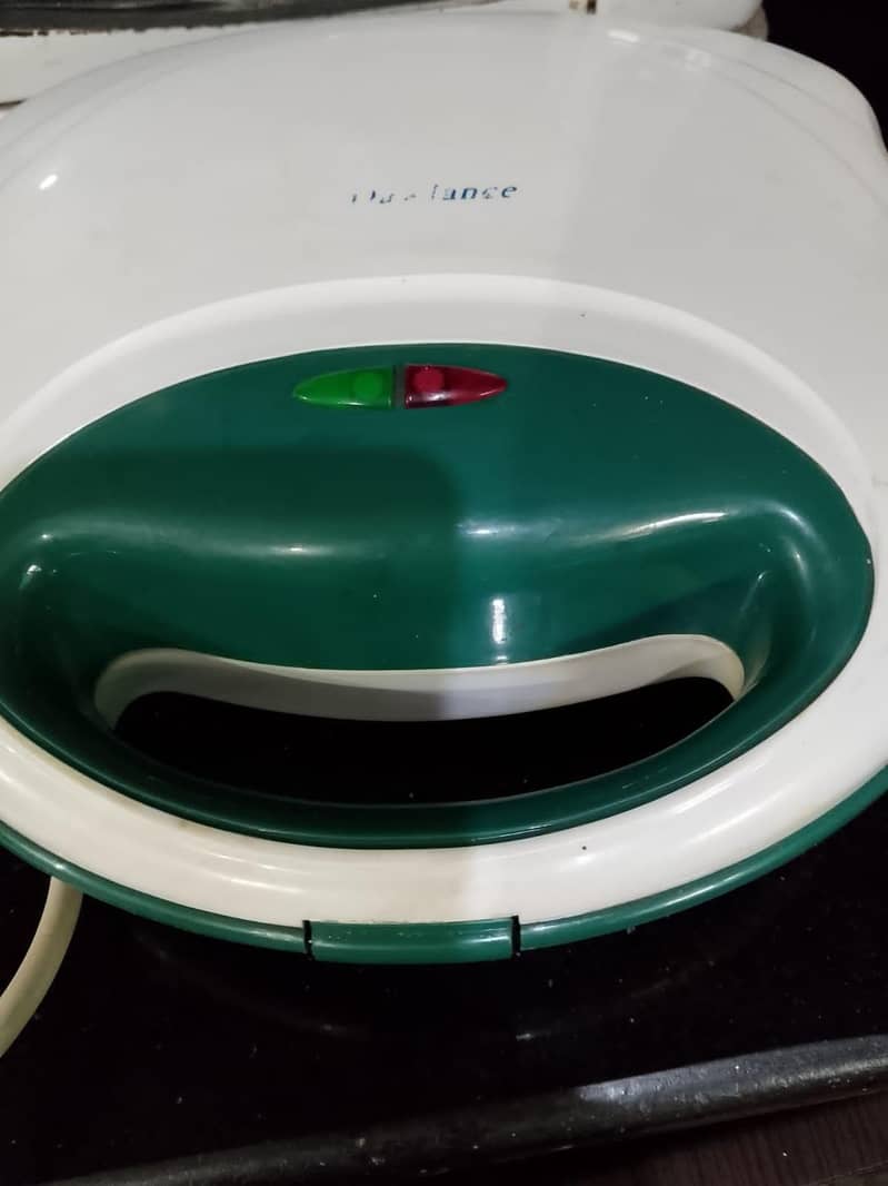 Dawlance Sandwich Maker (never repaired)

                                                            alt=