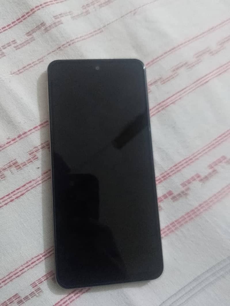 7 Month warantty  or Box with charger

                                                            alt=